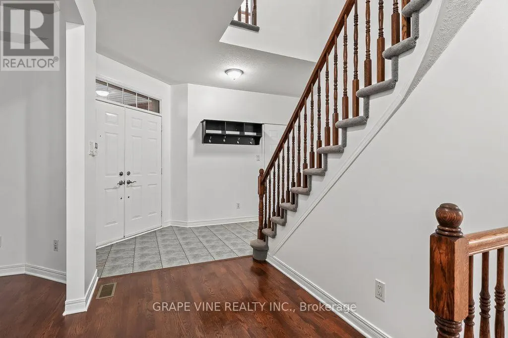 105 ROWALLEN PLACE