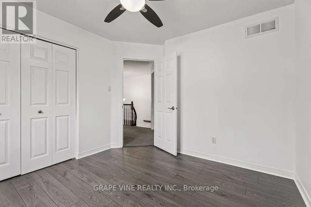 105 ROWALLEN PLACE