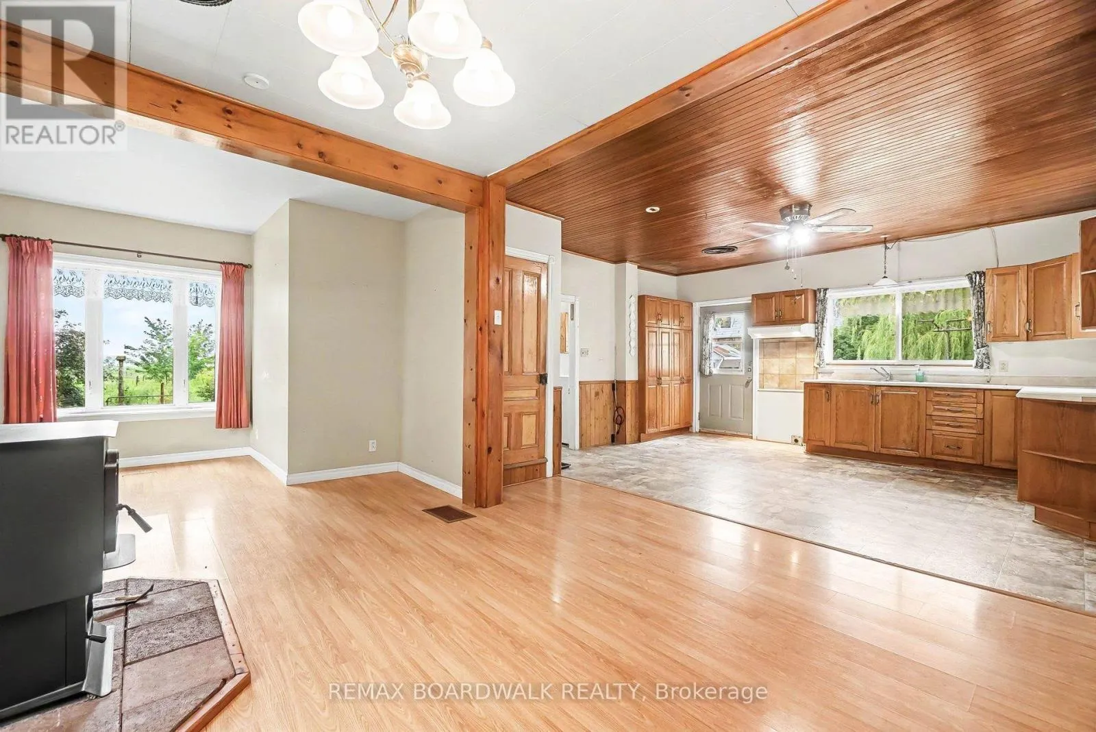 11691 HUTT ROAD