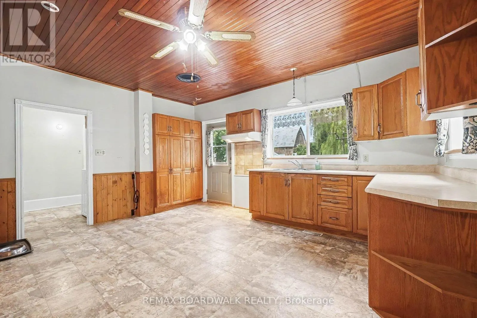 11691 HUTT ROAD