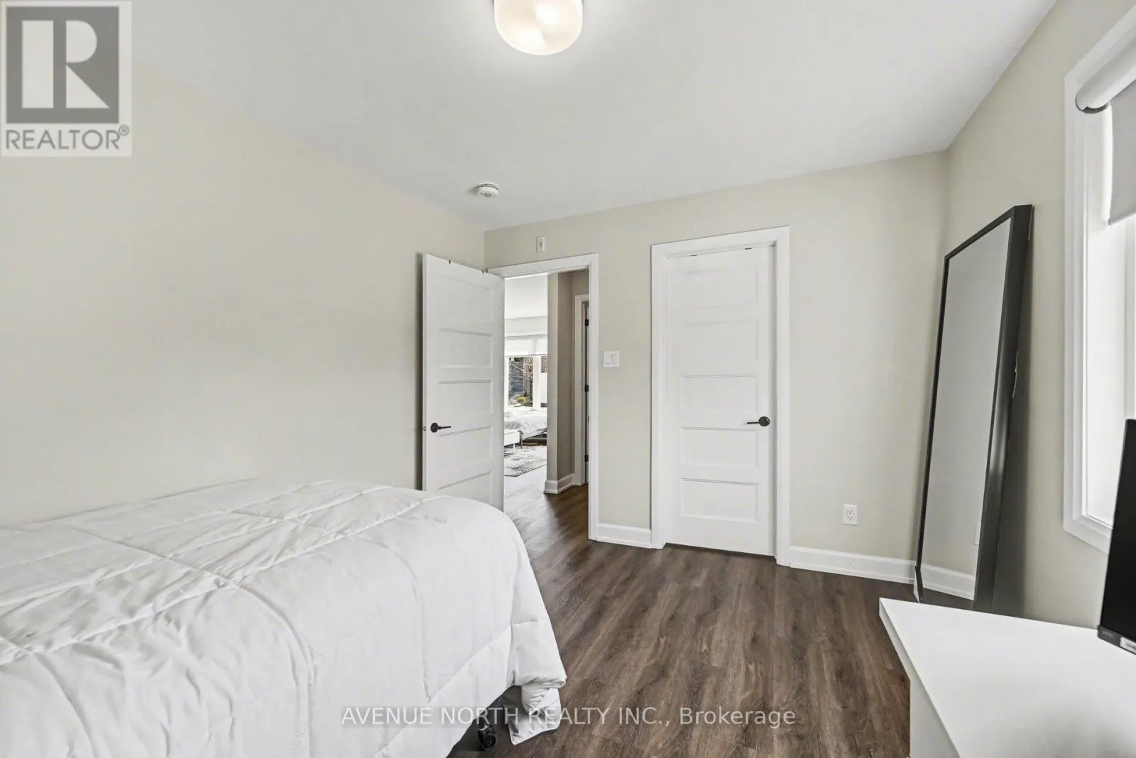 102 - 271 BELFORT STREET