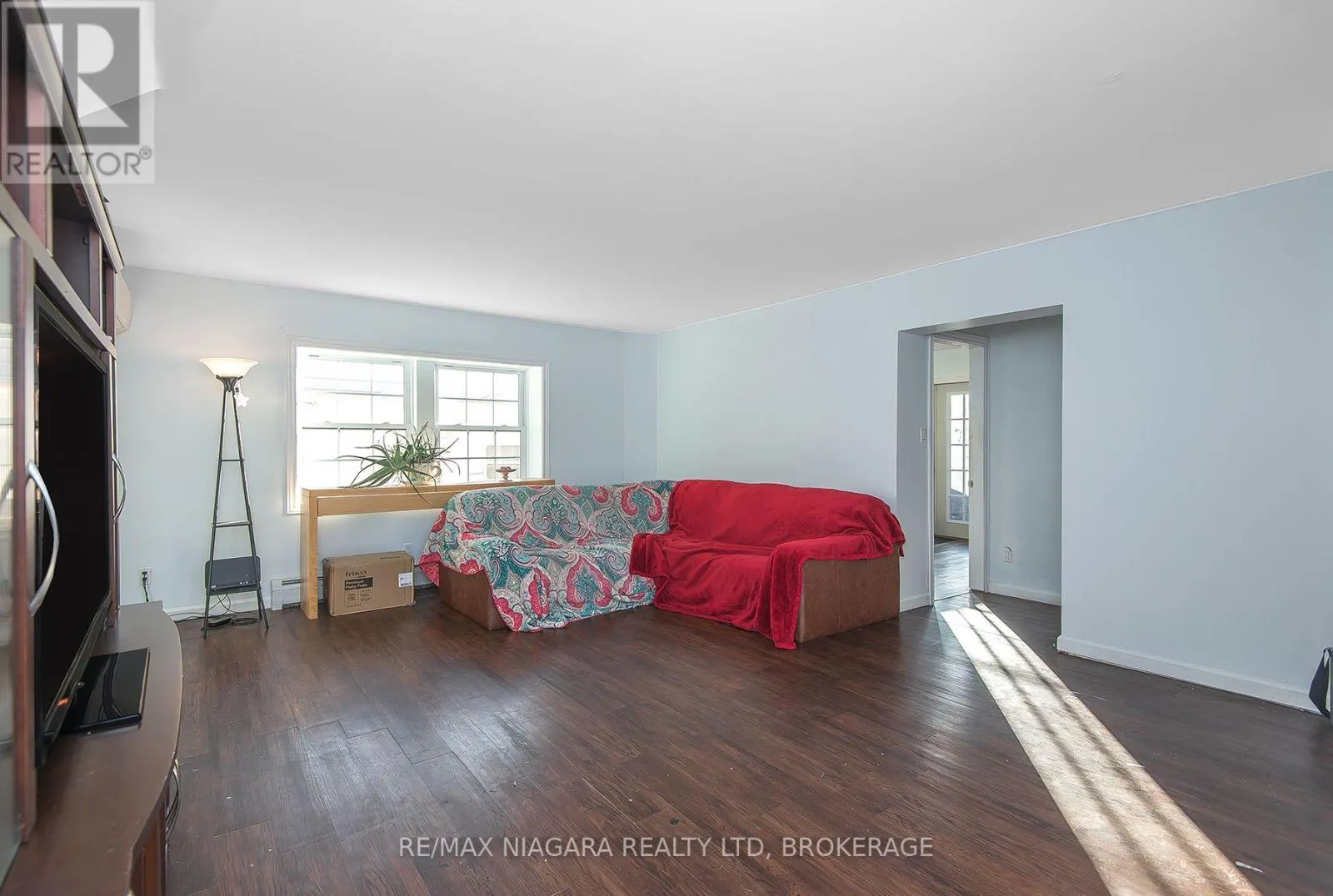 98 CHIPPAWA ROAD