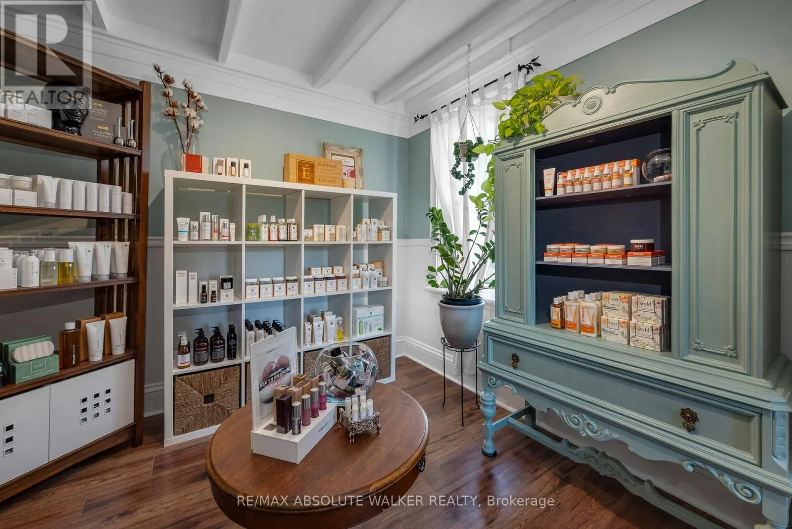 383 DANFORTH AVENUE