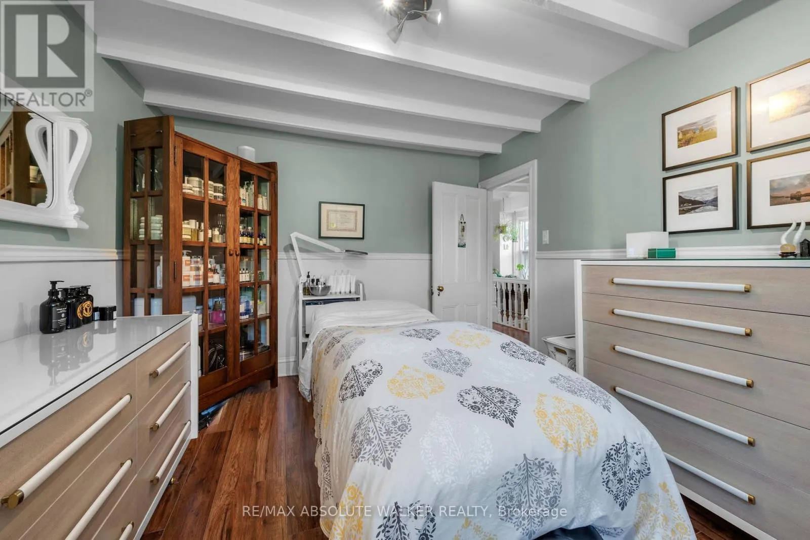 383 DANFORTH AVENUE