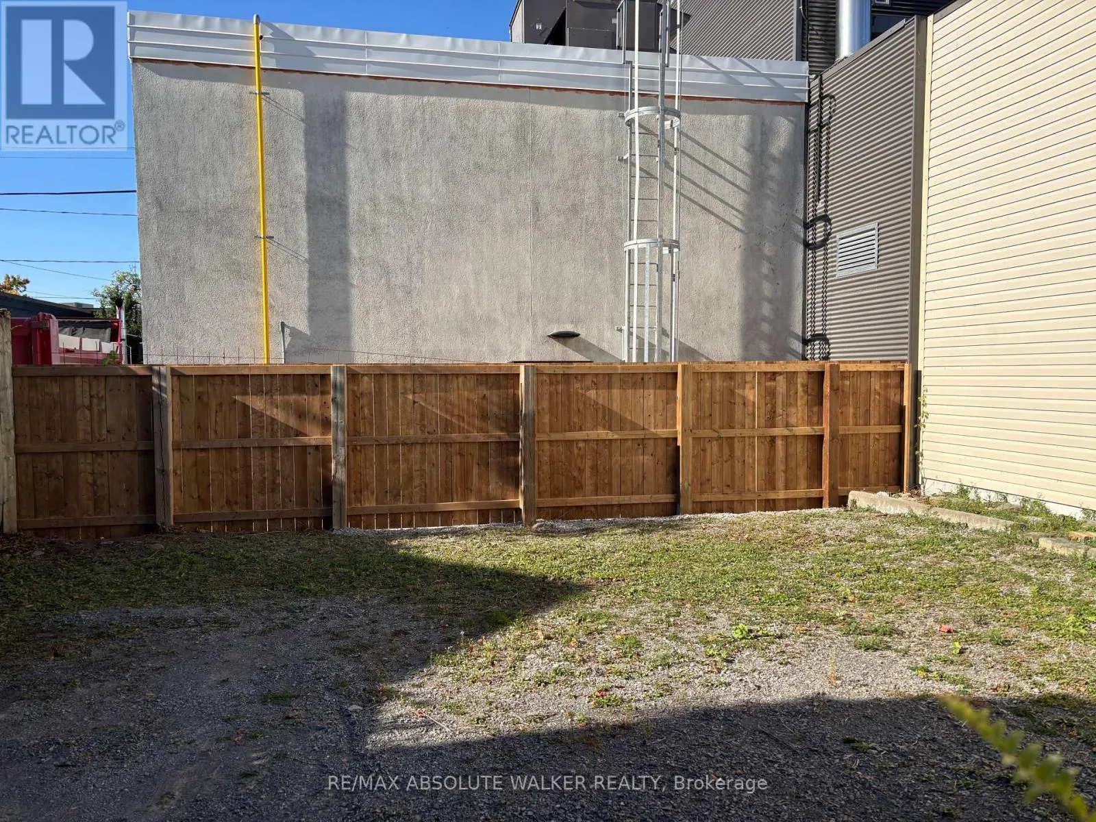 383 DANFORTH AVENUE