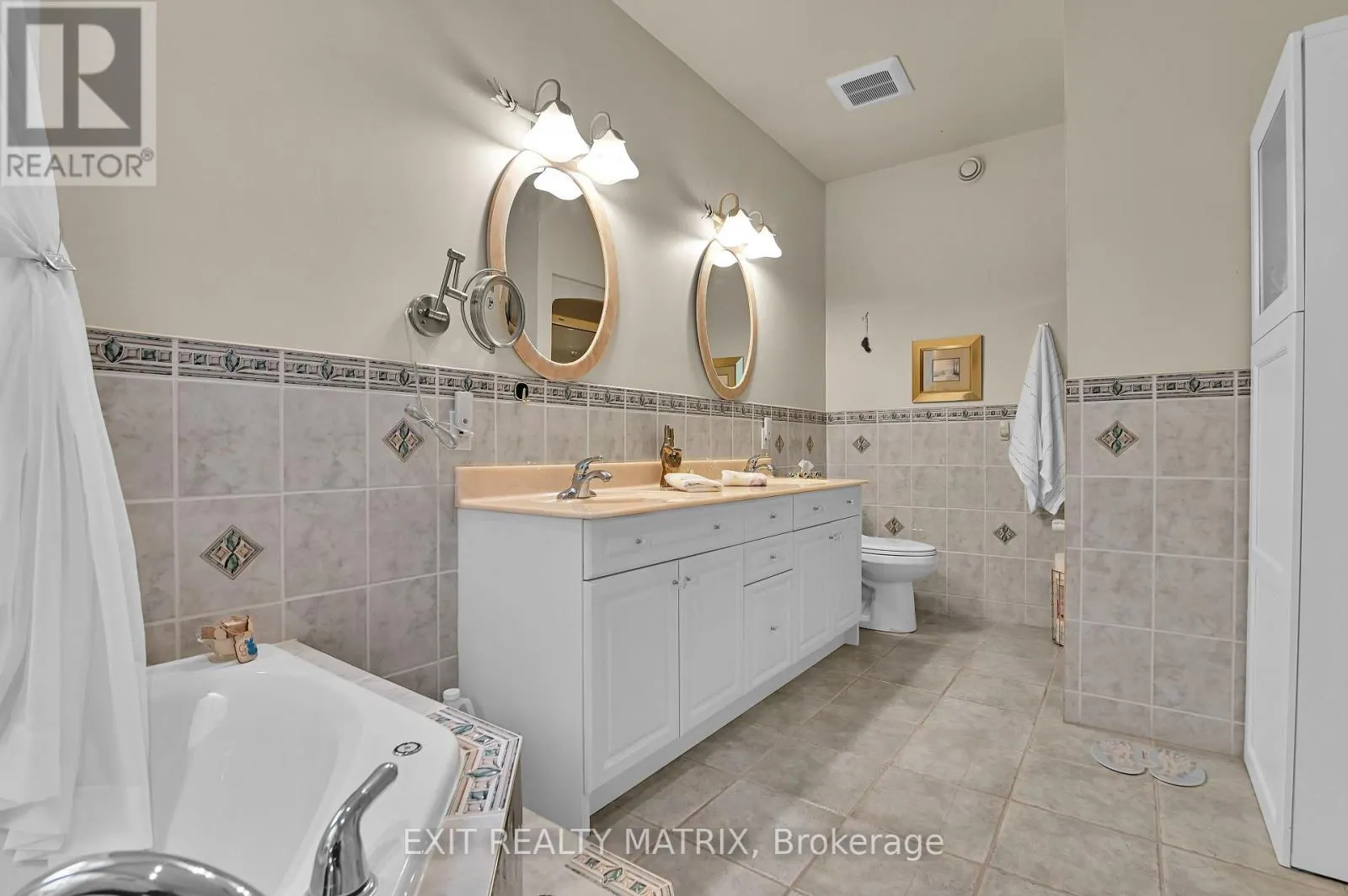 5544 BRIDLEWOOD COURT