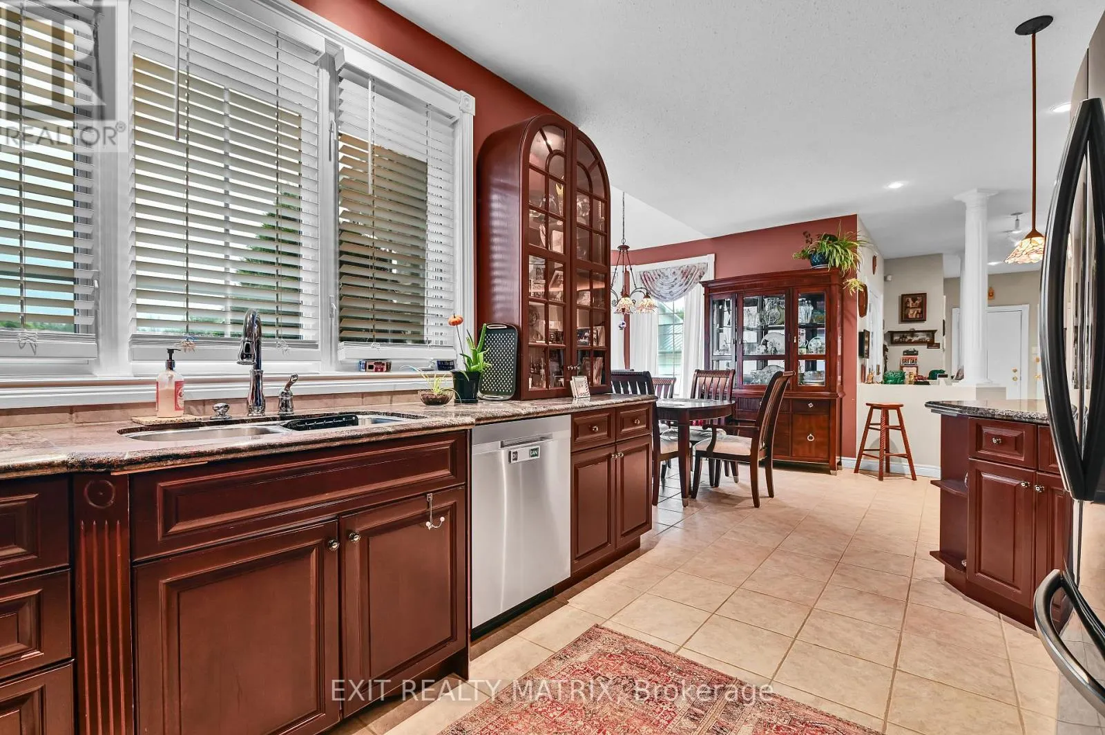 5544 BRIDLEWOOD COURT