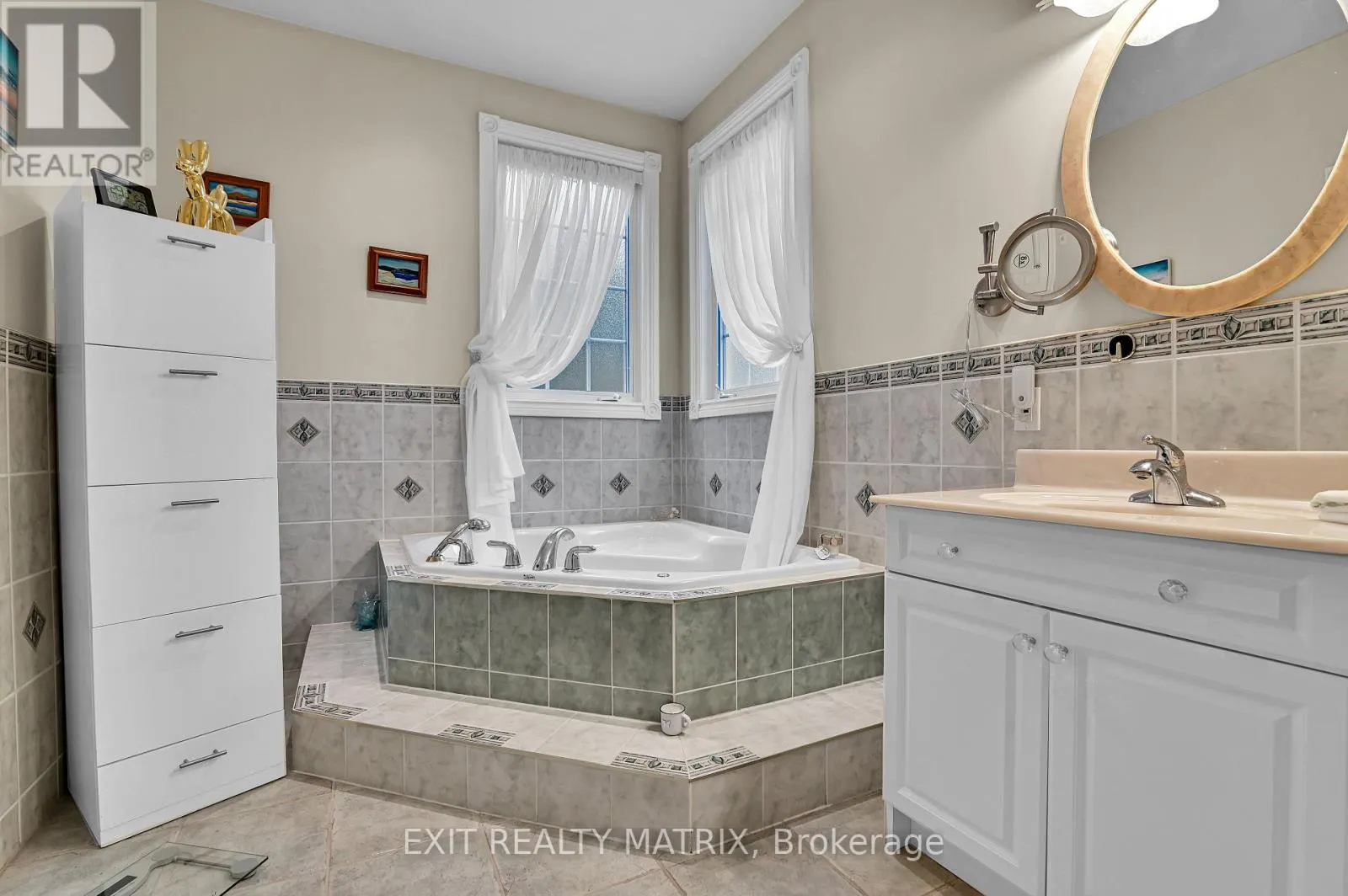 5544 BRIDLEWOOD COURT