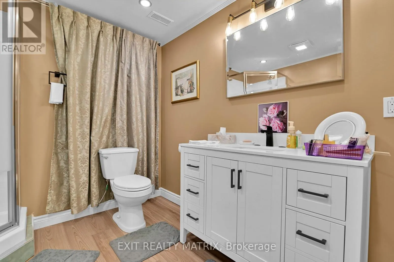 5544 BRIDLEWOOD COURT