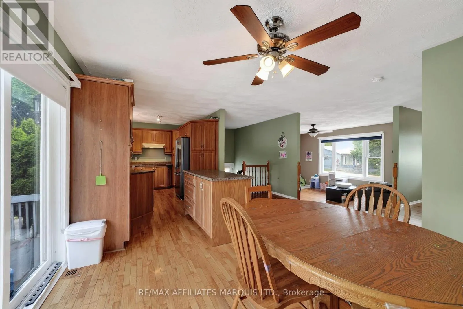 185 DOMINION STREET N