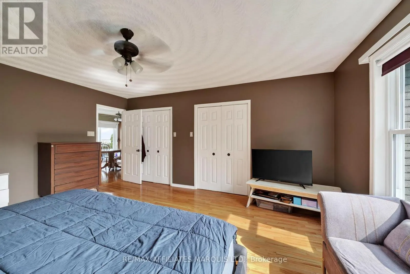 185 DOMINION STREET N