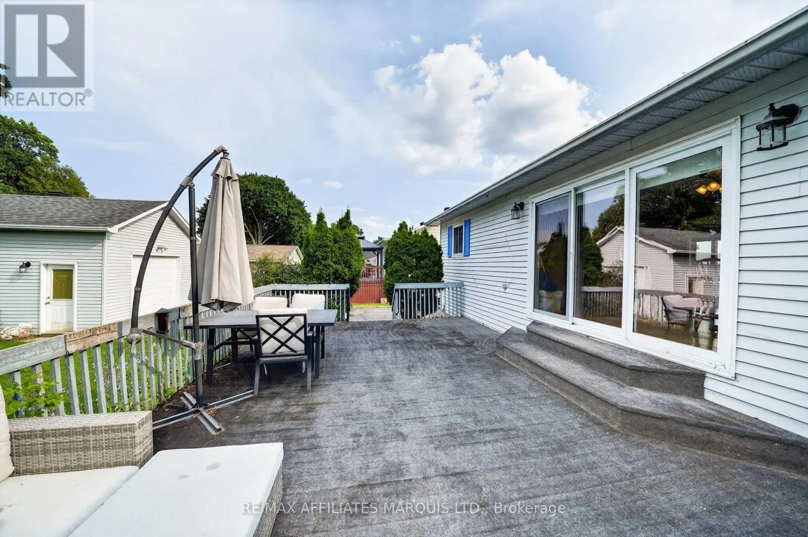 185 DOMINION STREET N