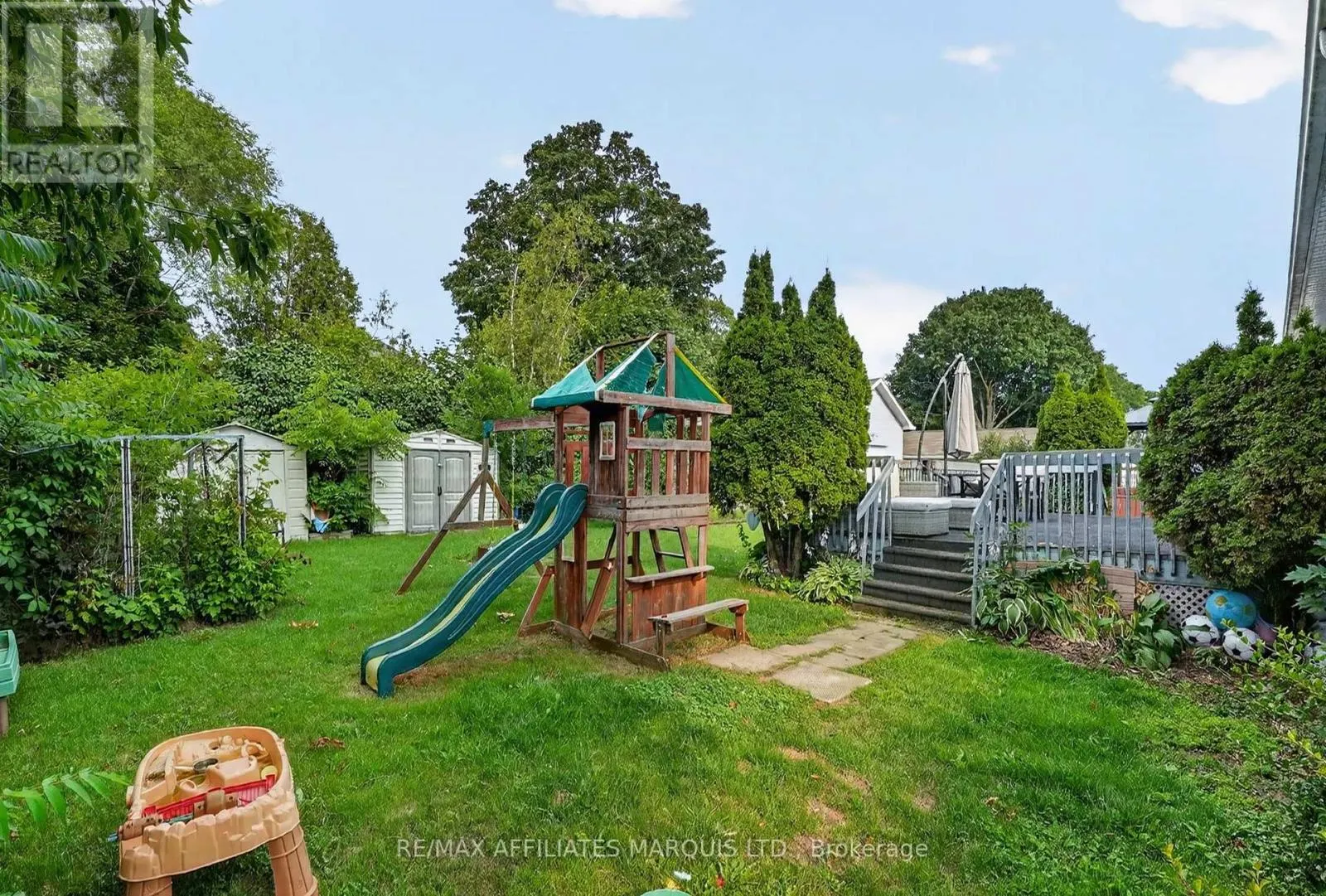 185 DOMINION STREET N
