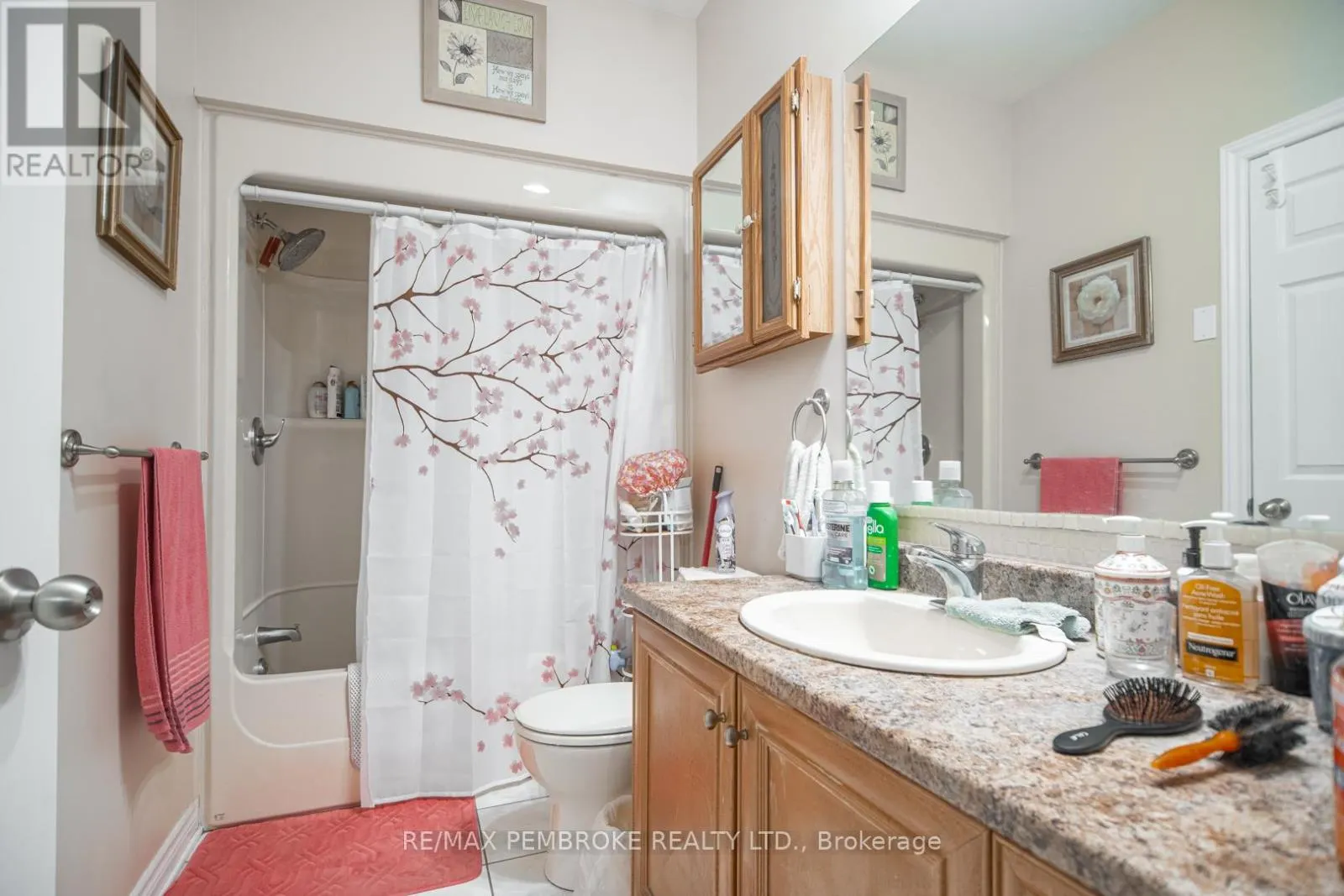 1692 BLACK BAY ROAD