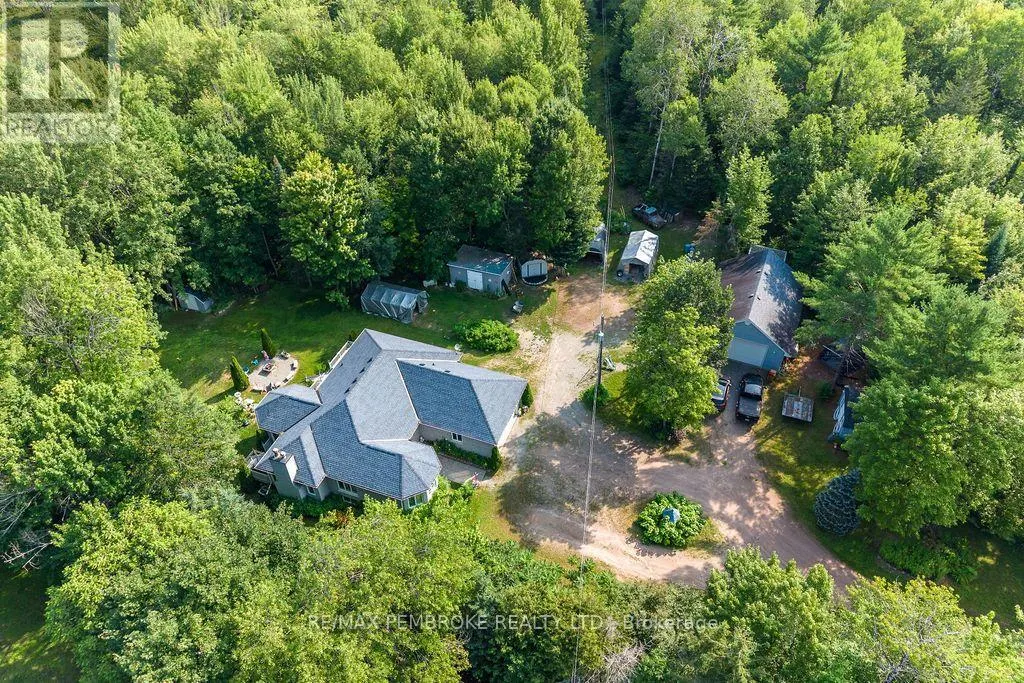1692 BLACK BAY ROAD