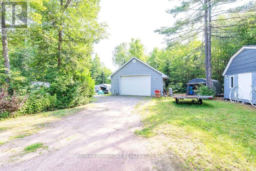 1692 BLACK BAY ROAD