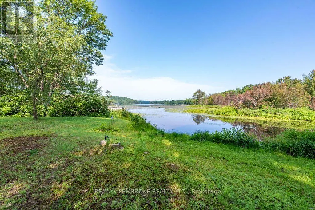 1692 BLACK BAY ROAD