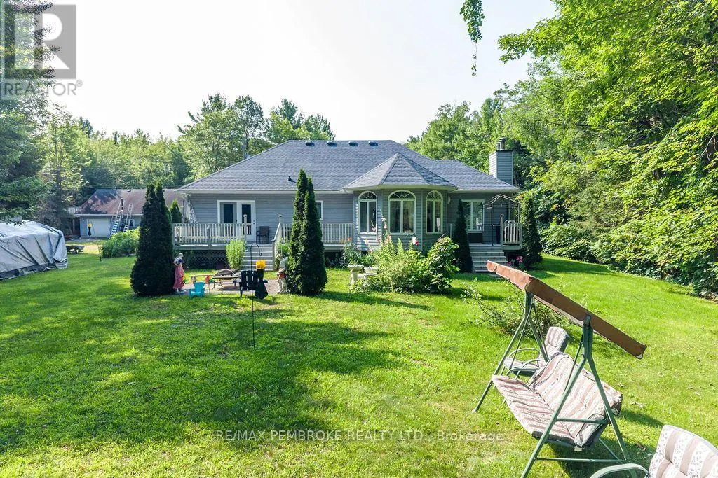 1692 BLACK BAY ROAD
