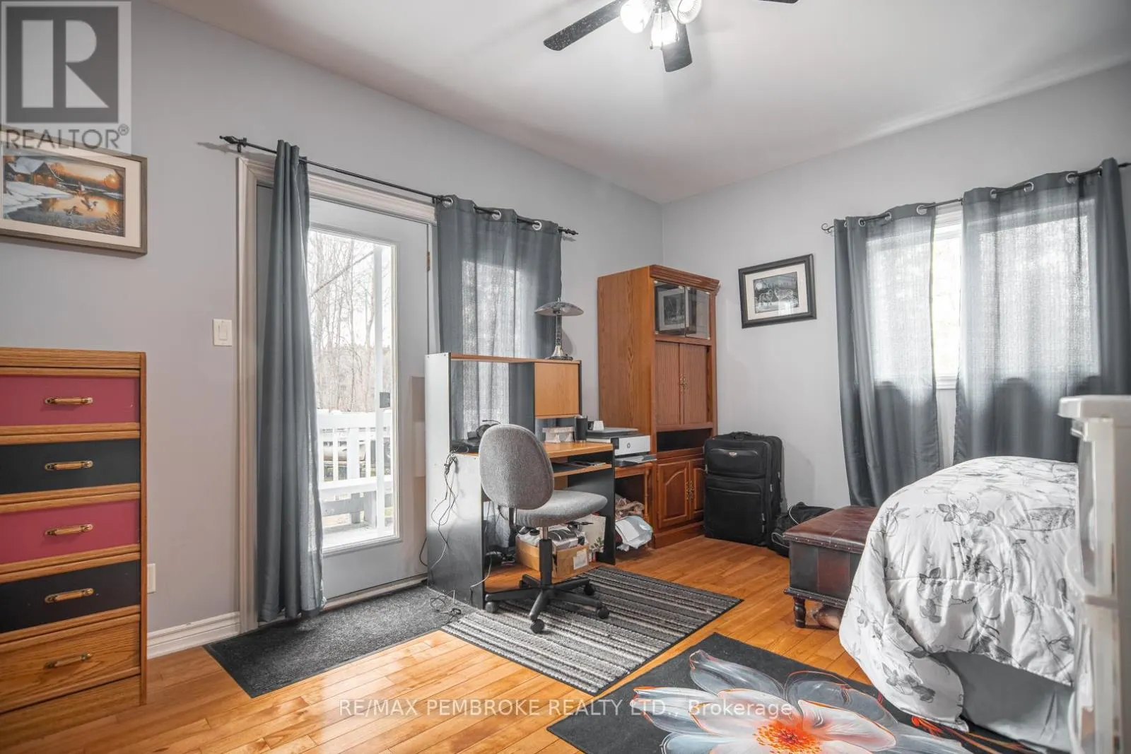 1692 BLACK BAY ROAD