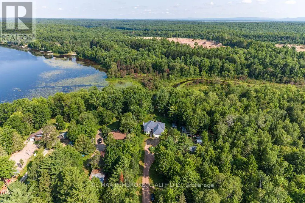 1692 BLACK BAY ROAD