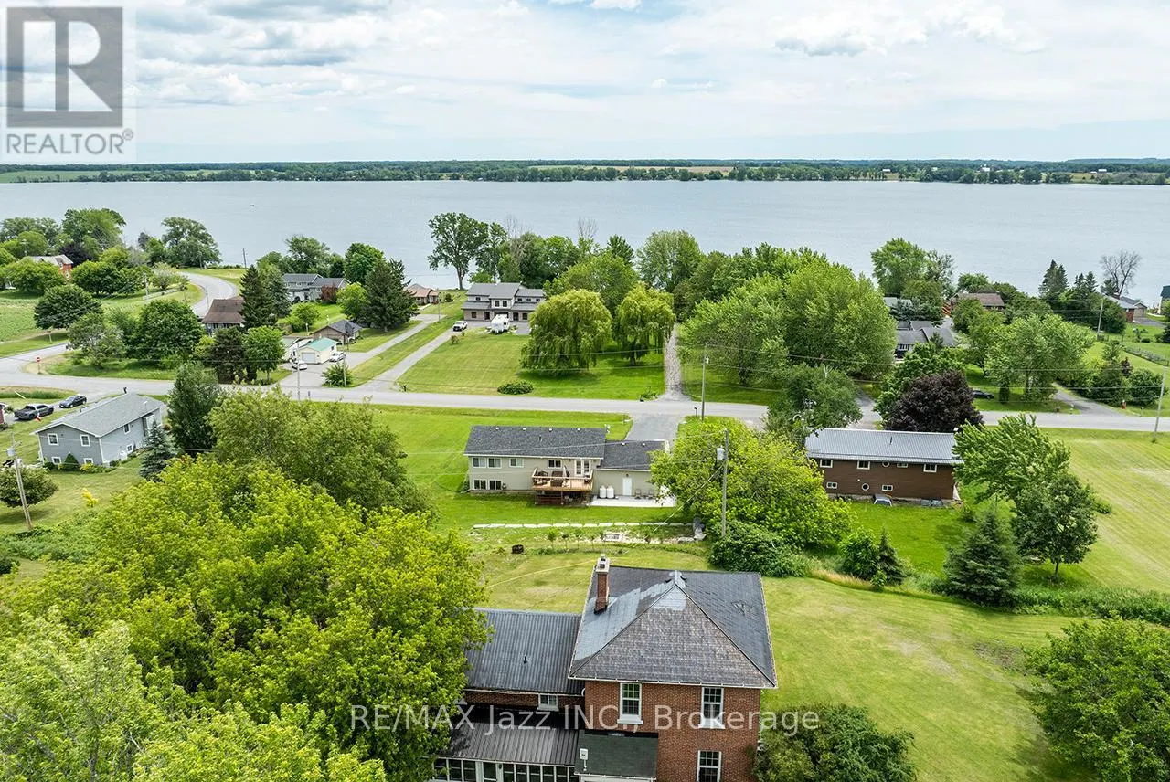 23 BAYVIEW DRIVE