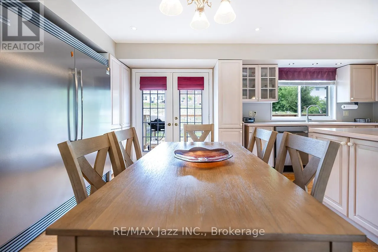 23 BAYVIEW DRIVE