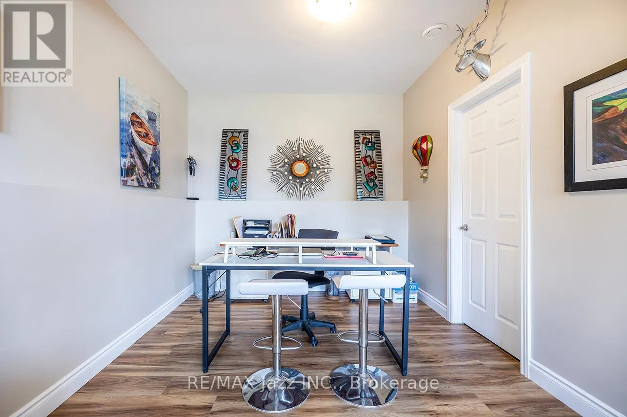 23 BAYVIEW DRIVE