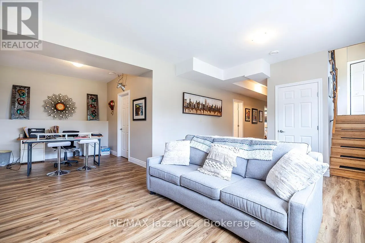 23 BAYVIEW DRIVE