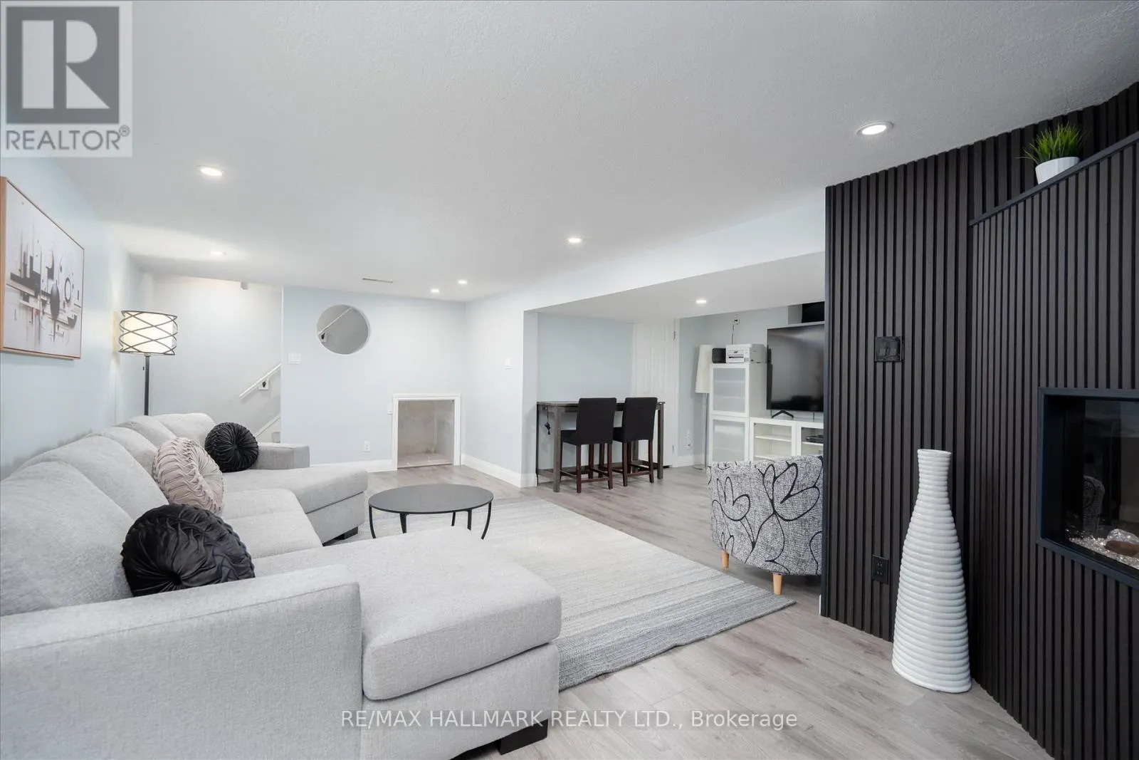 119 CHARLOTTE PLACE