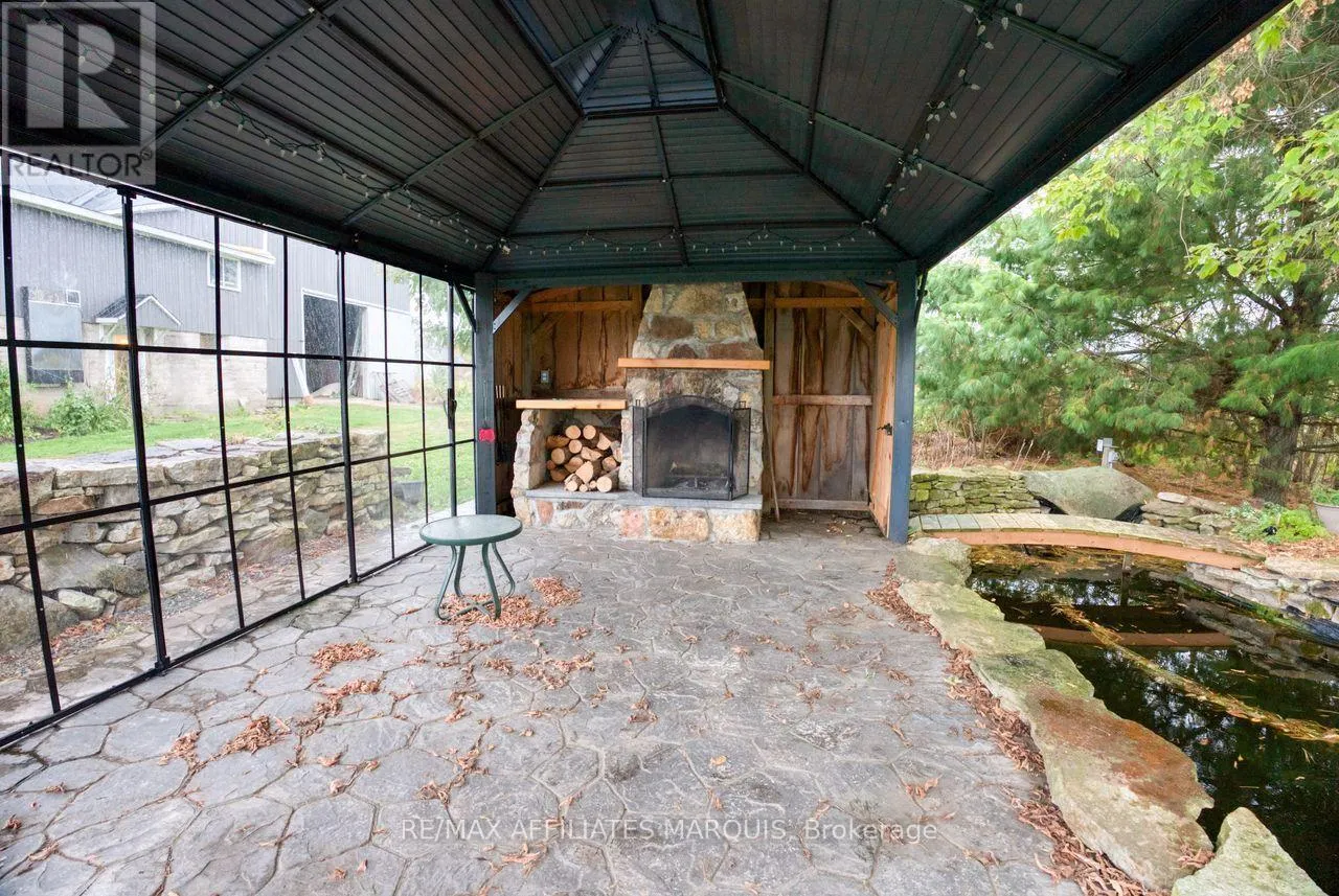421 SUMMERS ROAD
