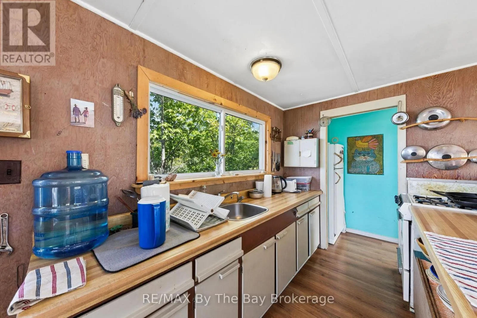 28640 GEORGIAN BAY SHORE