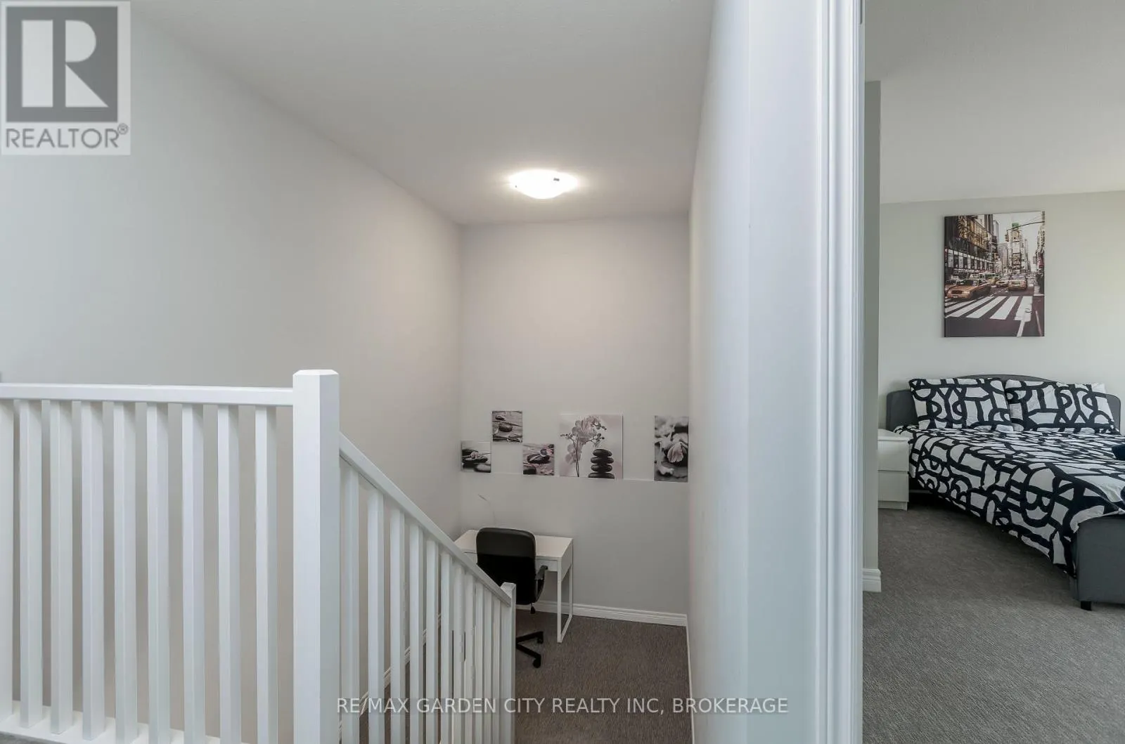 33 BOUNTY AVENUE