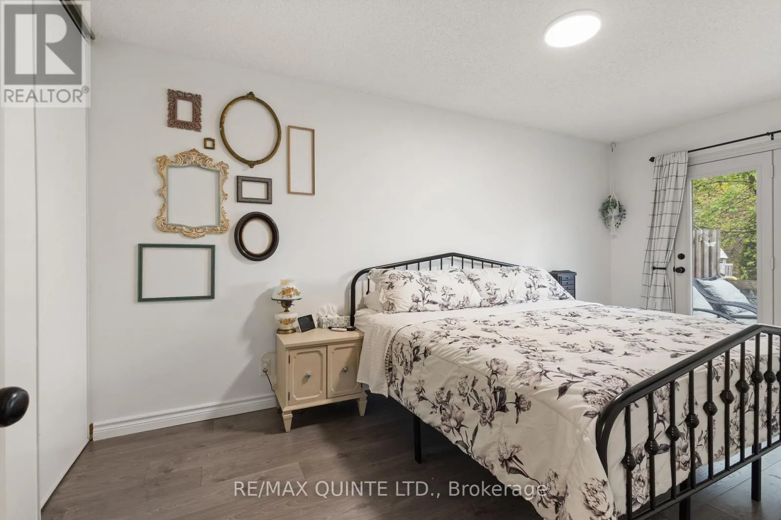 5 - 45 PRINCE EDWARD STREET #5