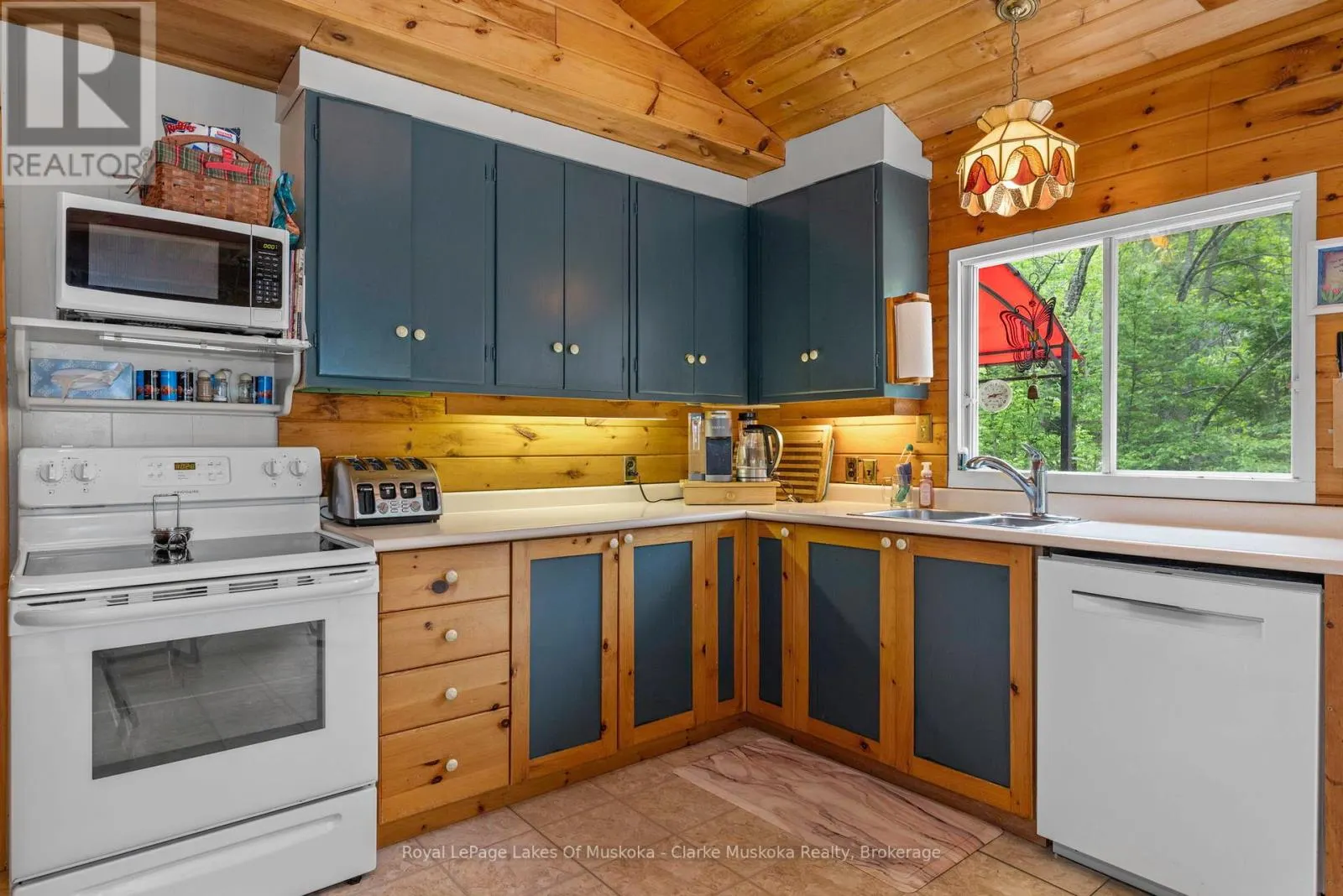 12 - 3998 HIGHWAY 141 #12
