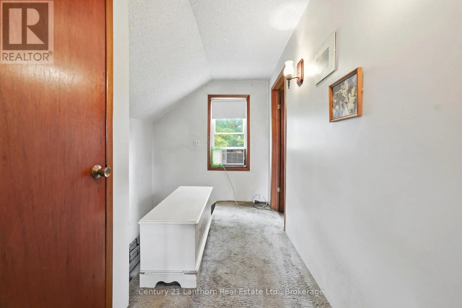 1504 VANDERWATER ROAD