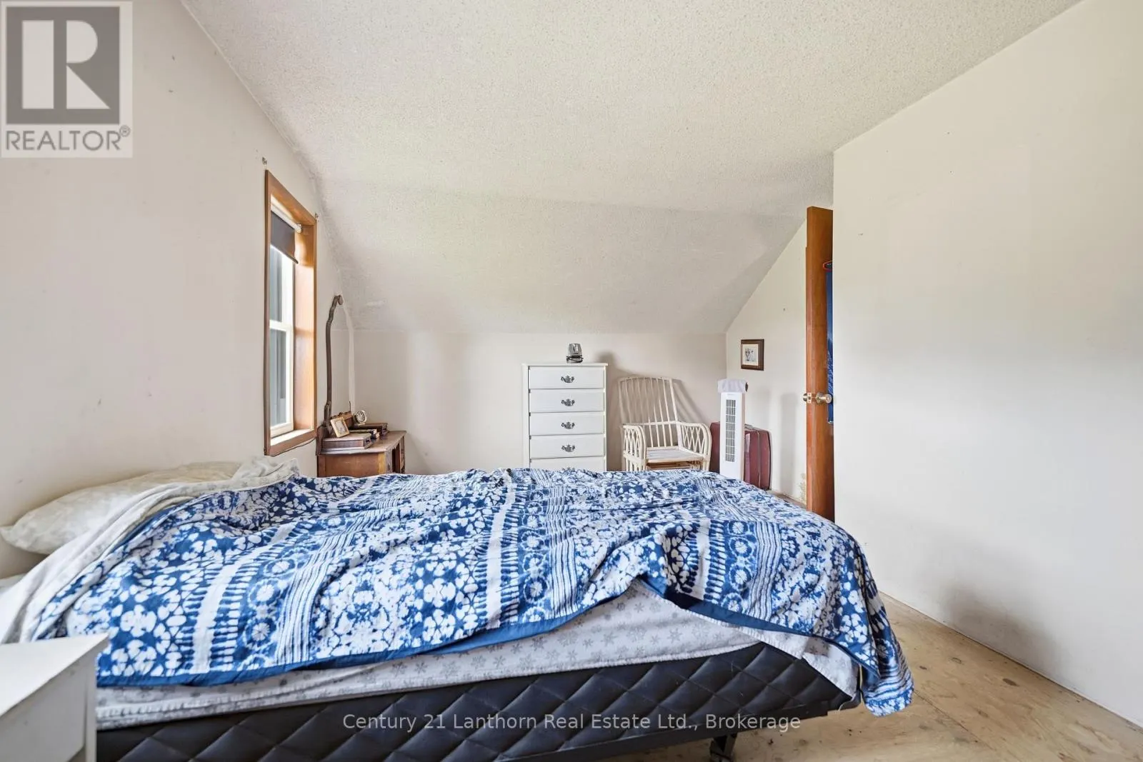 1504 VANDERWATER ROAD