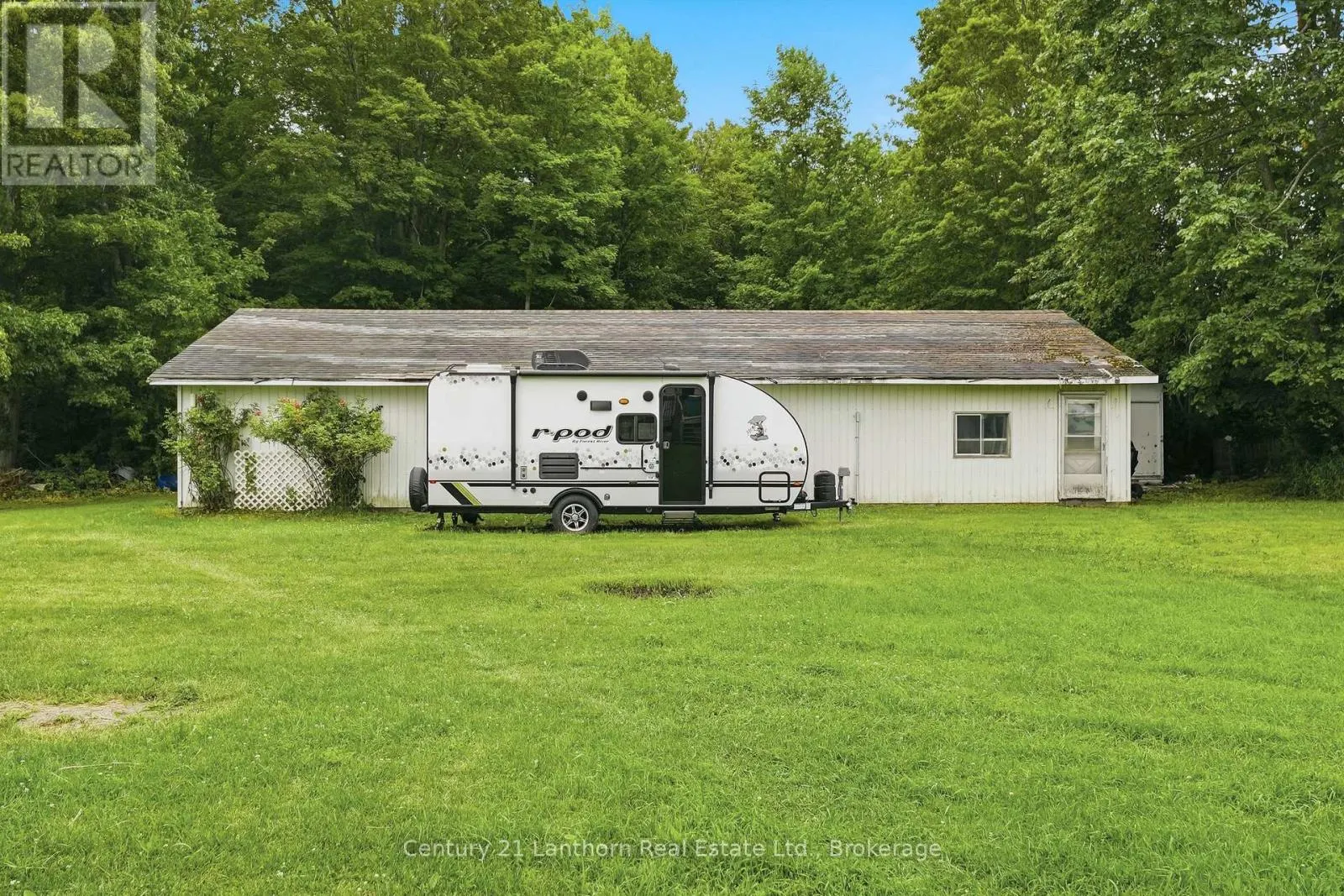 1504 VANDERWATER ROAD