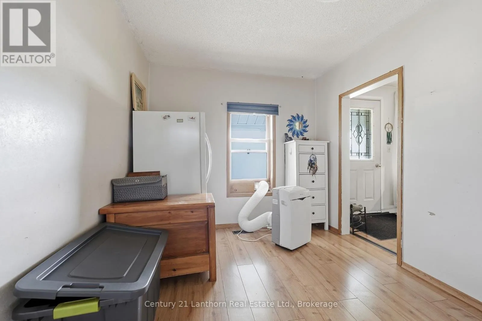 1504 VANDERWATER ROAD