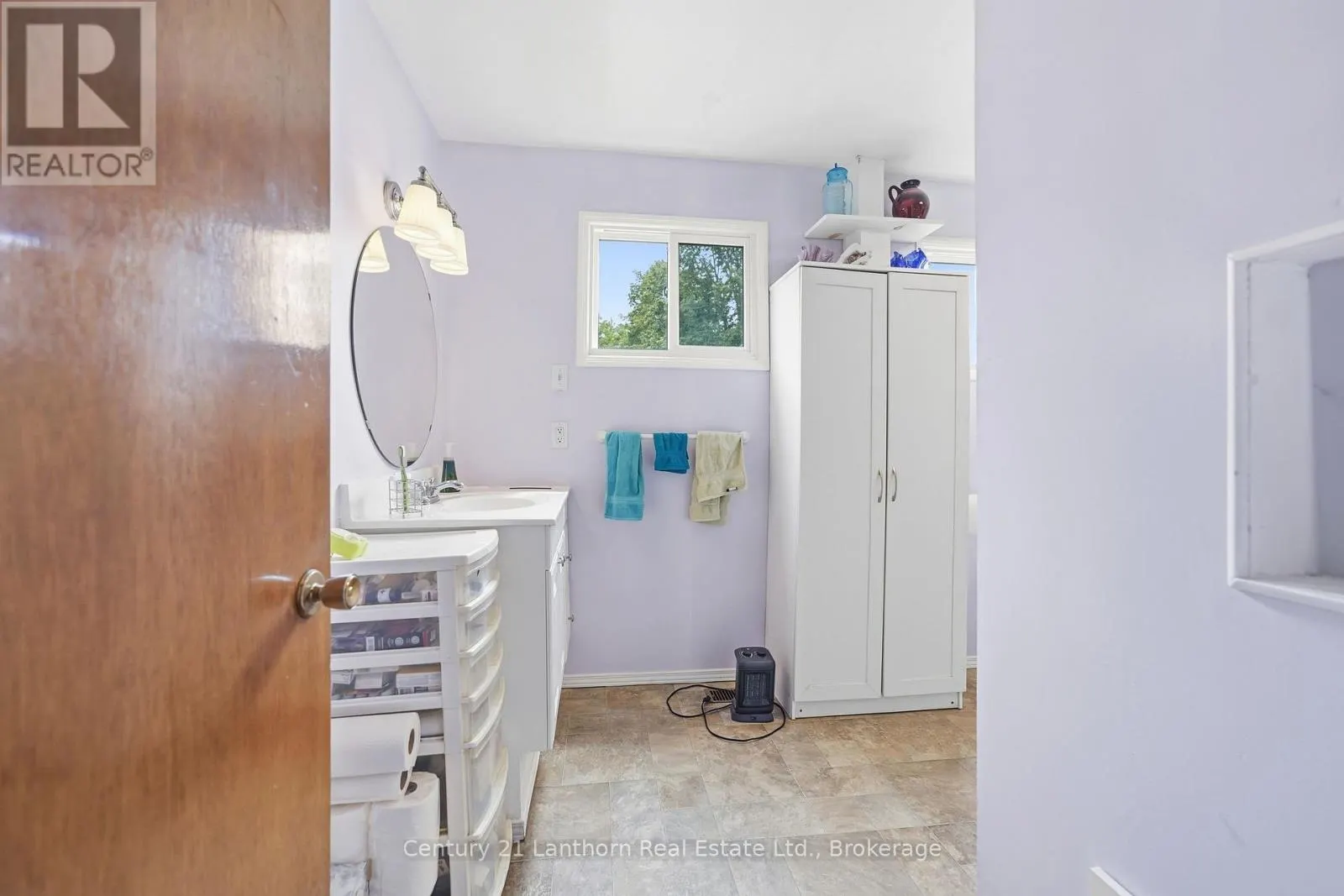 1504 VANDERWATER ROAD