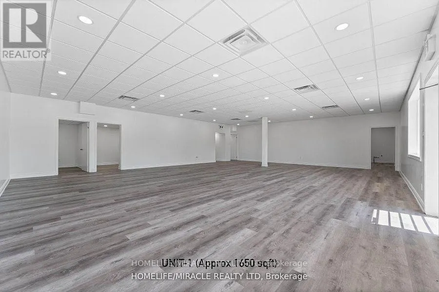 235 DUNDAS STREET