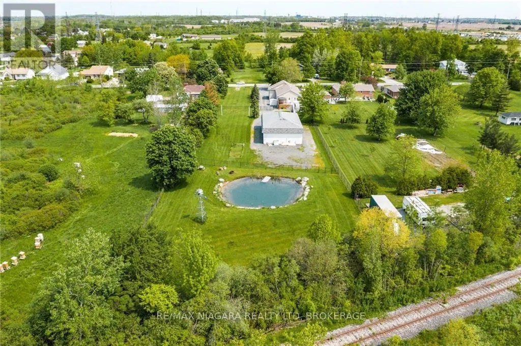 1487 BARRON ROAD