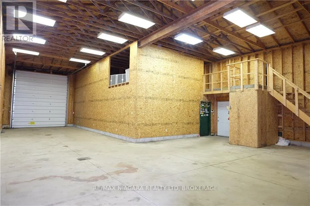 1487 BARRON ROAD