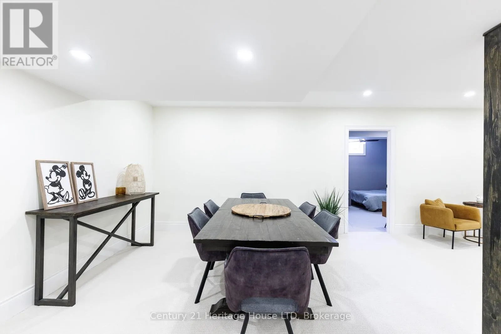 856 LORRAINE ROAD
