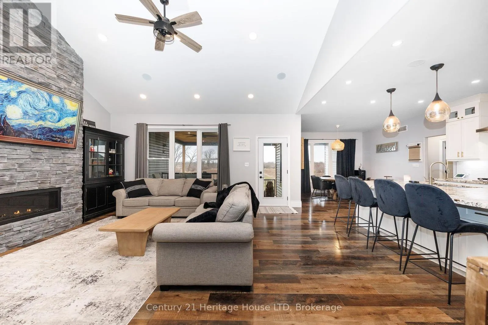 856 LORRAINE ROAD