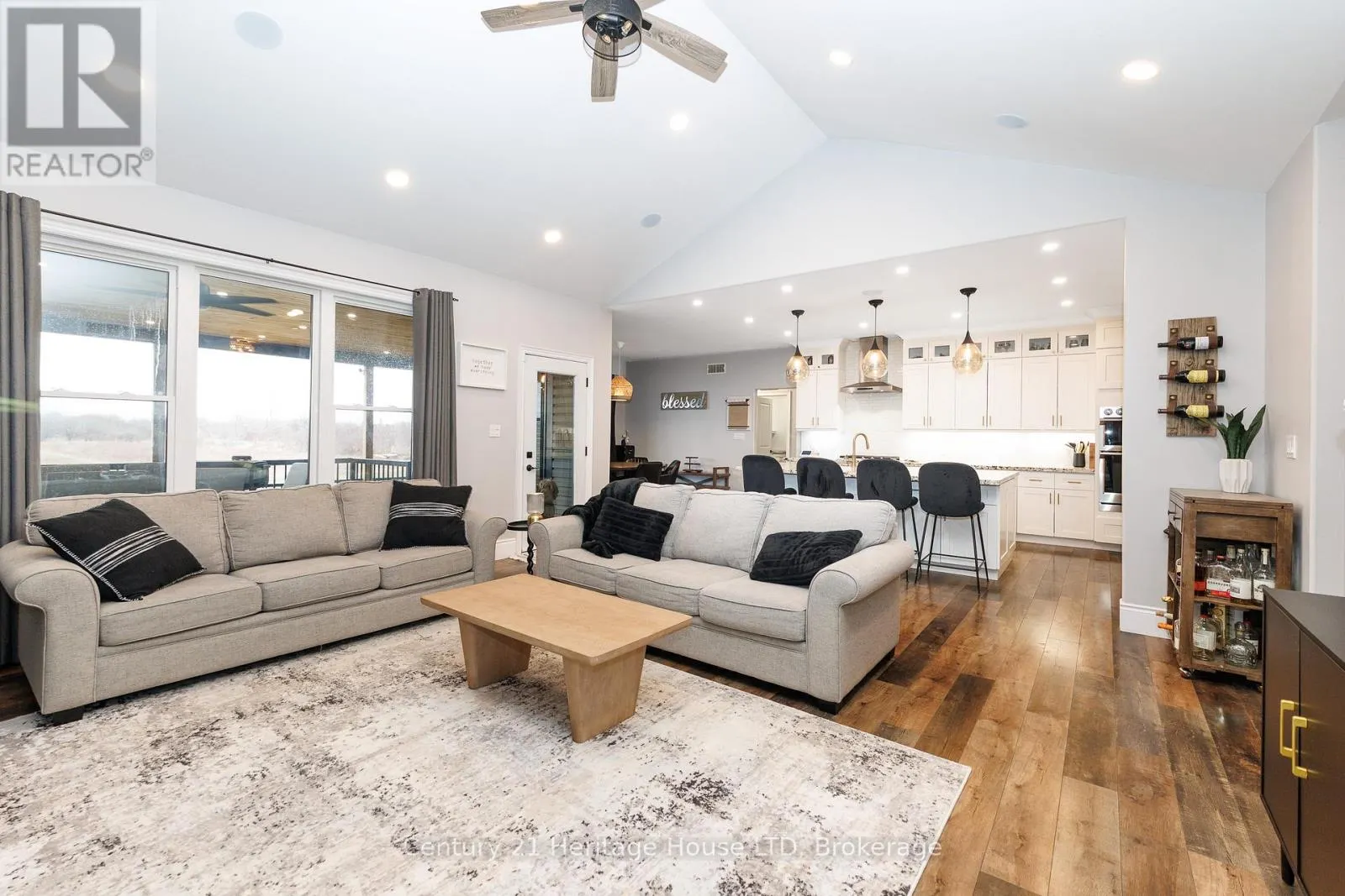 856 LORRAINE ROAD