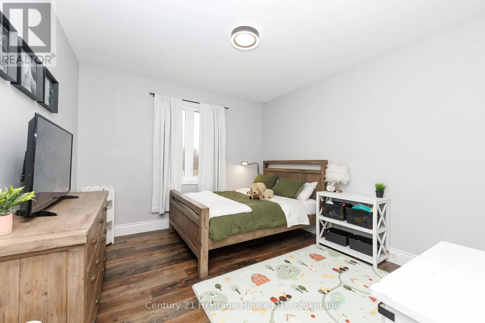 856 LORRAINE ROAD