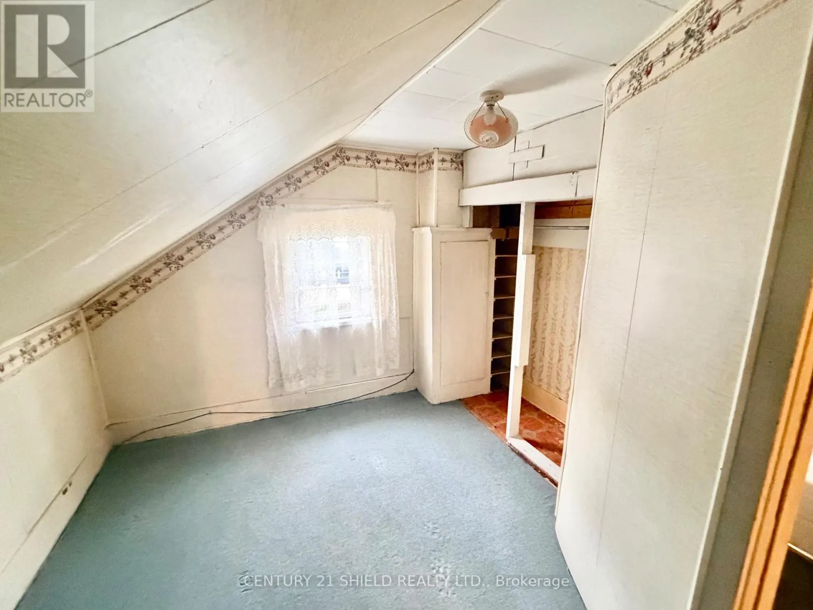 419 BEDFORD STREET