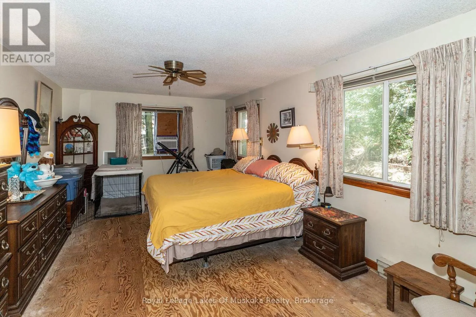 22 - 1254 BARLOCHAN ROAD #22