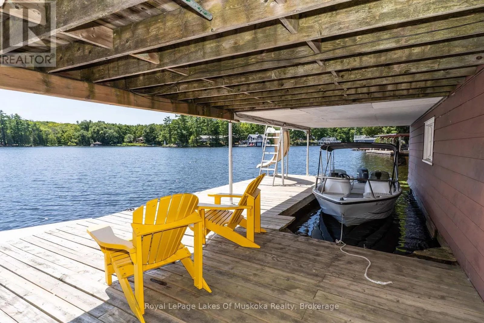 22 - 1254 BARLOCHAN ROAD #22