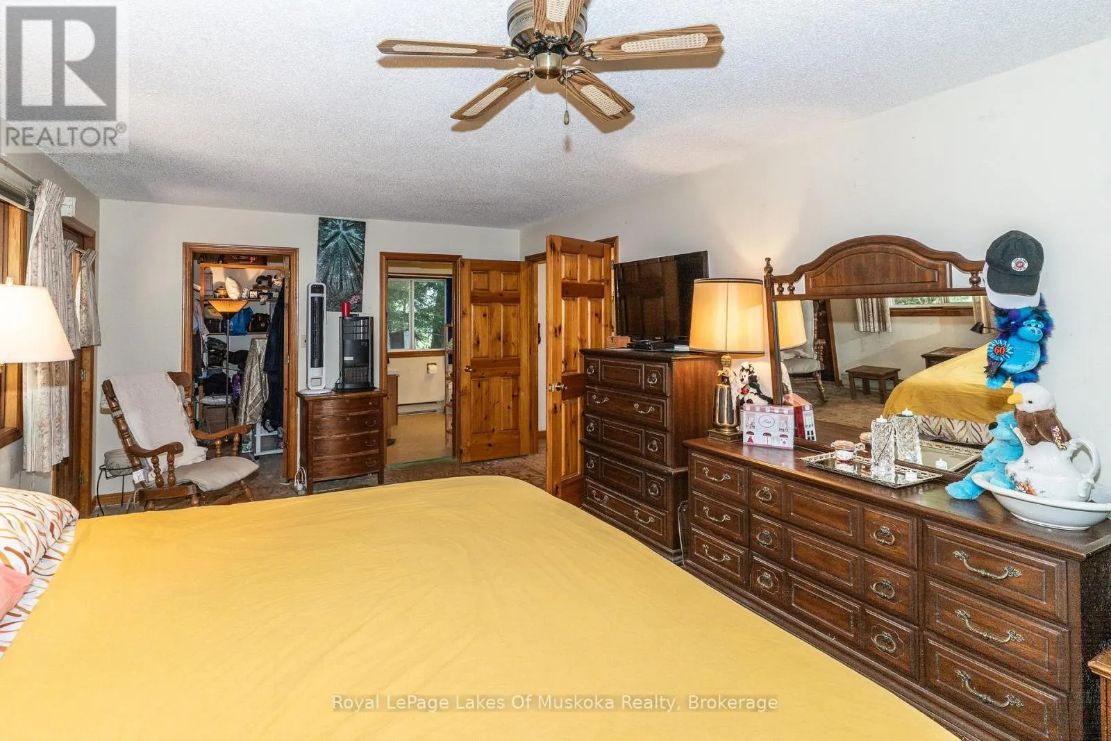 22 - 1254 BARLOCHAN ROAD #22